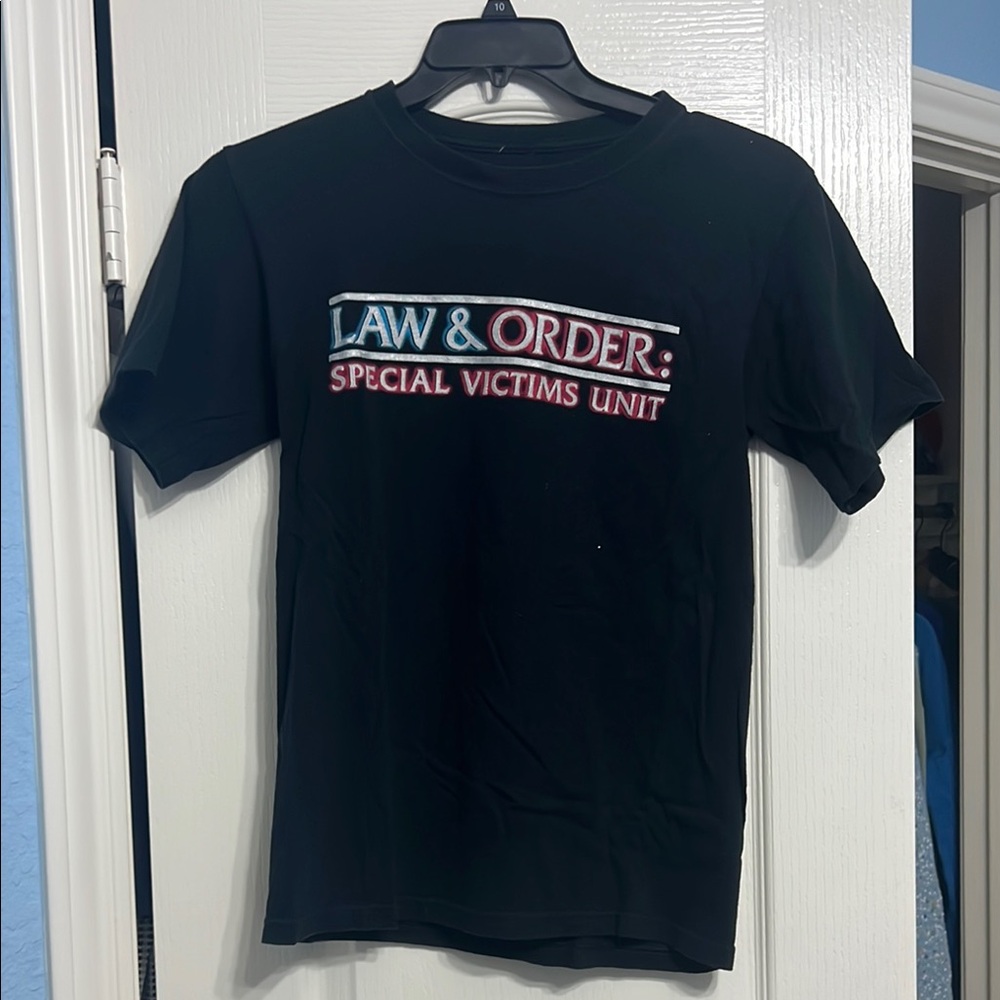 Law & Order T-Shirt in Black